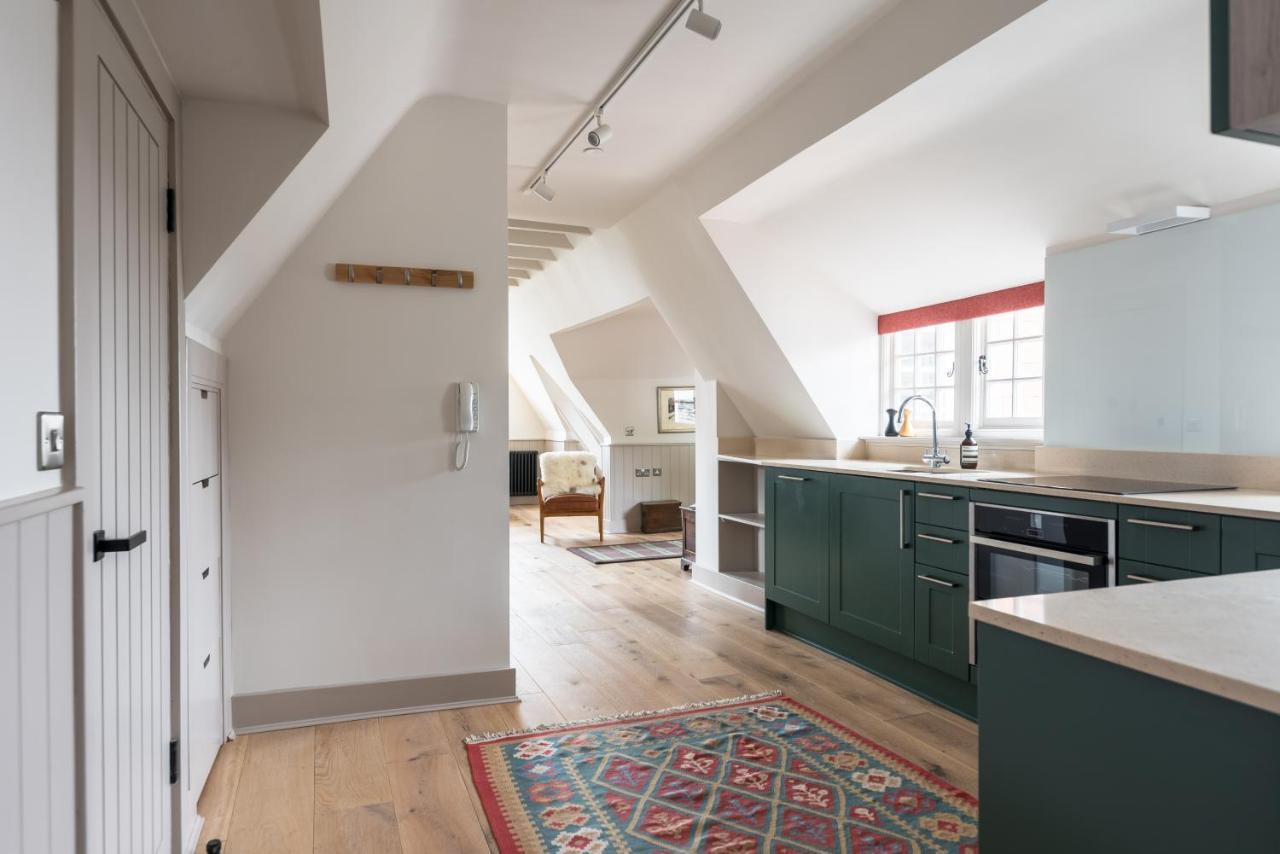 Amazing Penthouse, Stunning Views, Castle 2 Mins Apartment EDI Exterior photo